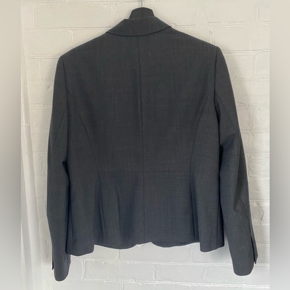 Jones New York suit - Picture 8 of 13